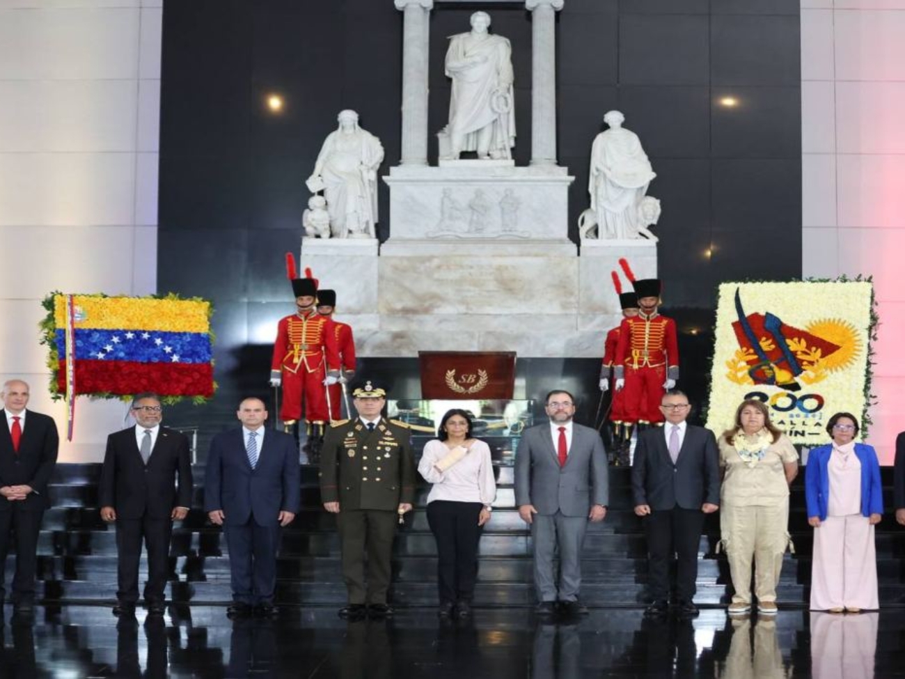 delcy-rodriguez-venezuela-se-enfrenta-a-la-dictadura-de-las-redes-sociales-155627