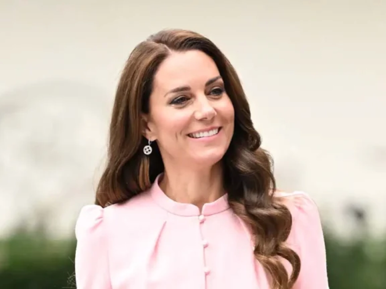 kate-middleton-reaparece_eeb5483f_241108123138_1280x720-768x432