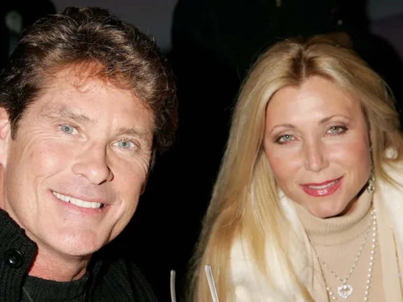 david-hasselhoff-junto-a-pamela