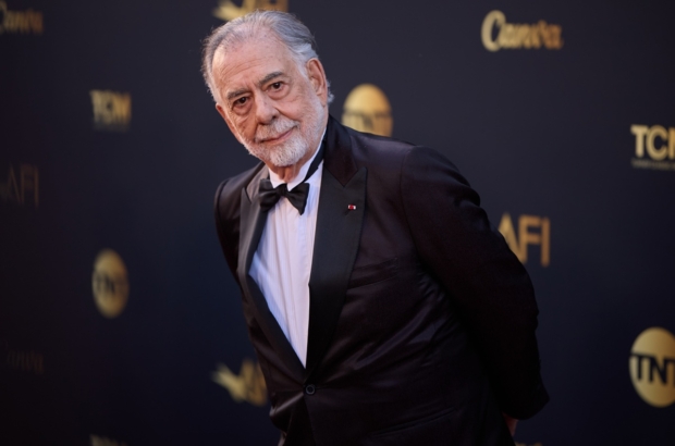 LOS ANGELES (United States), 27/04/2025.- Francis Ford Coppola arrives to the American Film Institute Life Achievement Award Gala at the Dolby Theatre in Los Angeles, California, USA, 26 April 2025. Coppola is the recipient of the 50th AFI Life Achievement Award, a singular distinction bestowed upon artists whose work has stood the test of time.  EFE/EPA/ALLISON DINNER