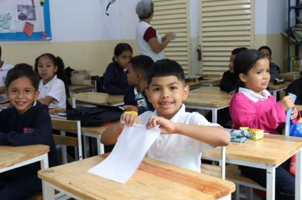 ministro-hector-rodriguez-las-actividades-academicas-continuaran-durante-el-duelo-nacional-173731