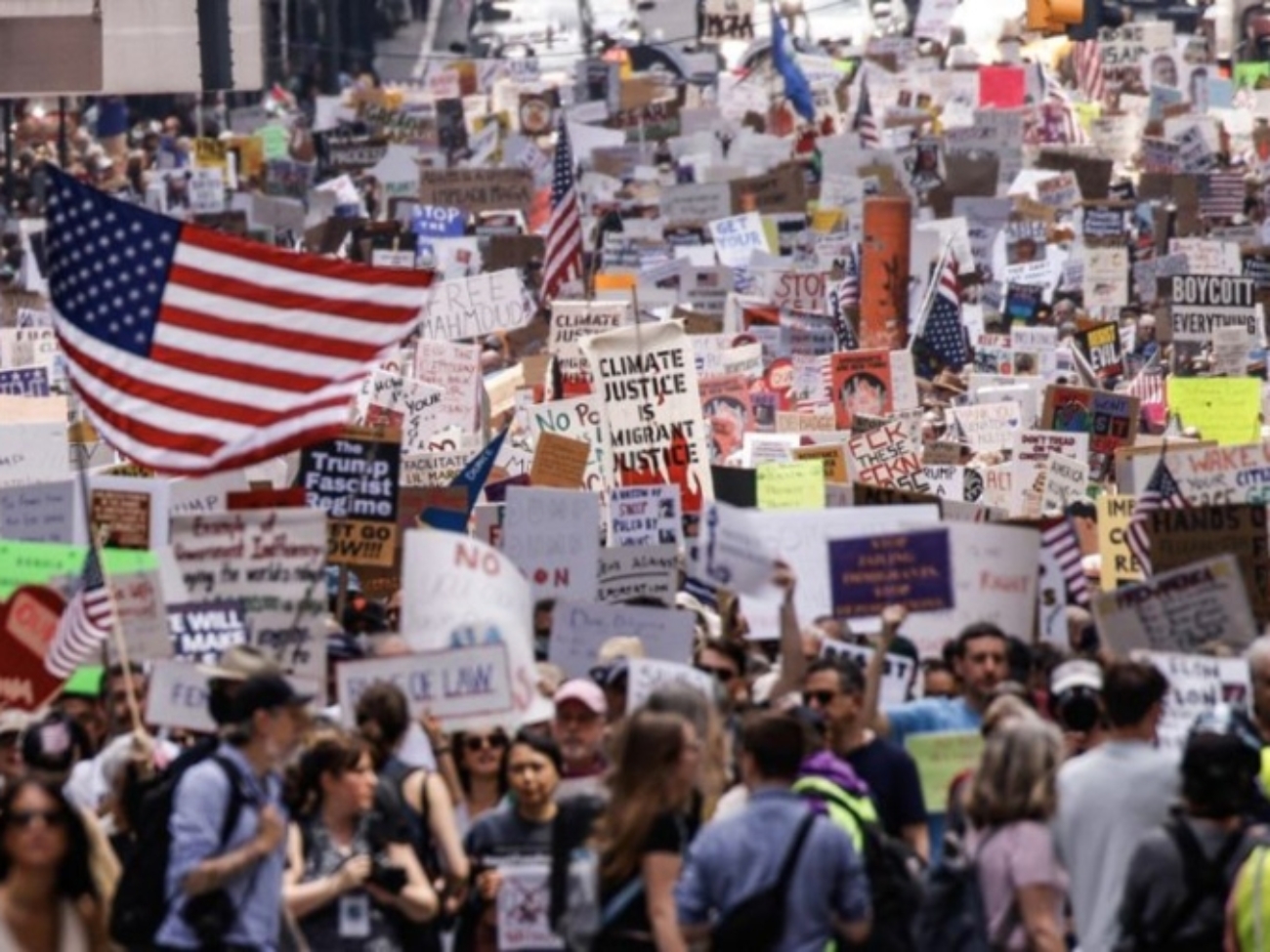 protestas-en-nueva-york-contra-el-gobierno-de-donald-trump-39870
