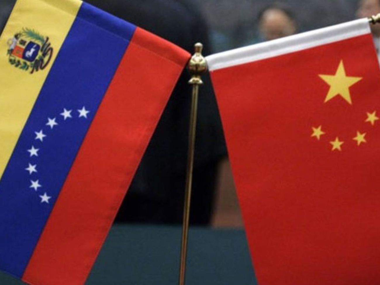 venezuela-y-china-evaluan-avances-en-cooperacion-financiera-y-energetica-173939 (1)