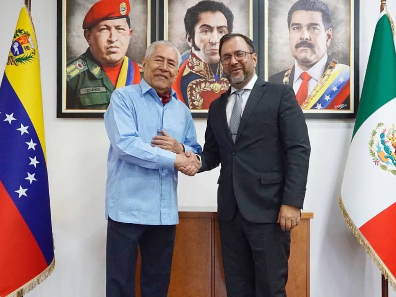 venezuela-y-mexico-consolidan-sus-lazos-en-reunion-diplomatica-39749 (2)