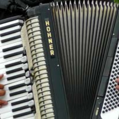 05-06_dia-mundiaal-acordeon