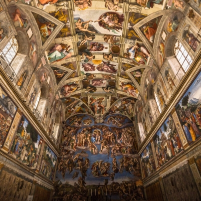 20220127151904-cappella-sistina-roma-lazio-photo-by-rpbaiao-shutterstock-comshutterstock-526891918-scaled