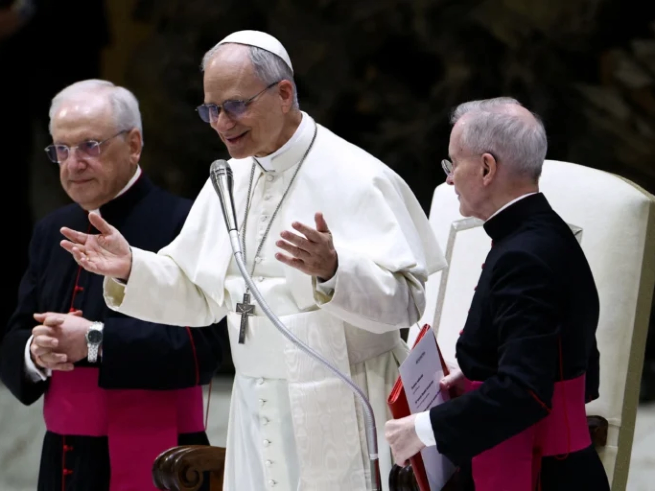 2025-05-13T075158Z_1_LYNXMPEL4C0AK_RTROPTP_4_POPE-LEO-JEWS-768x512