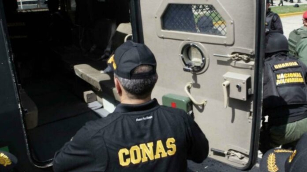 Conas-2-1-696x392