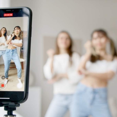 IN_TikTok-jovenes