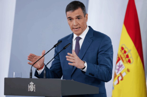 Pero-me-mantengo-en-escenarios-6-12-747x420