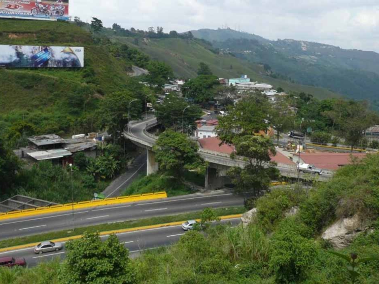 alcaldia-de-baruta-mantiene-vigilancia-especial-en-hoyo-de-la-puerta-por-precipitaciones-126793