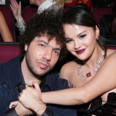 benny-blanco-y-selena-gomez-768x432