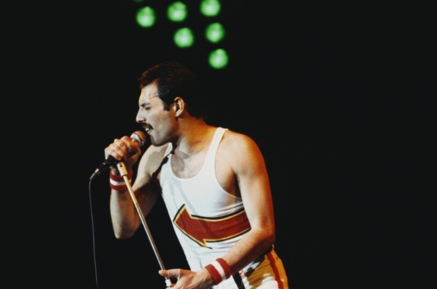 biografia-revela-que-freddie-mercury-tuvo-una-hija-secreta-mujer-se-hizo-una-prueba-para-demostra-176519