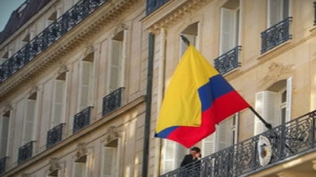cancilleria-colombia-300x250-44-2
