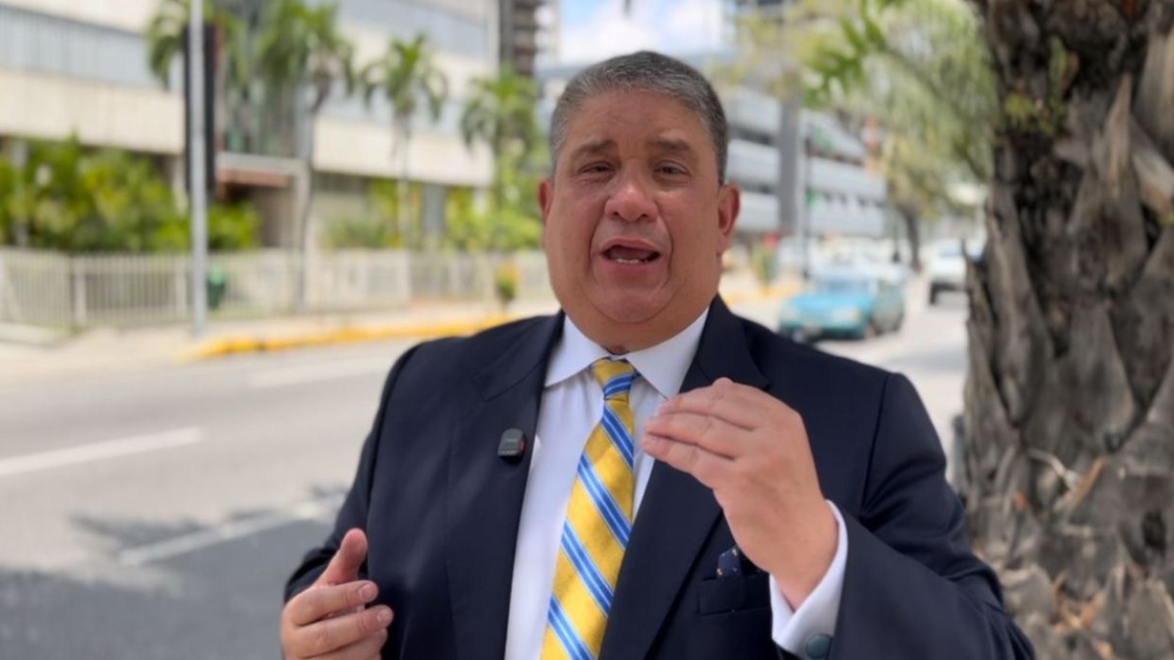 diputado-jose-gregorio-correa-insta-a-unicef-y-la-cruz-roja-a-actuar-en-el-caso-de-la-menor-venezola-174502 (1)
