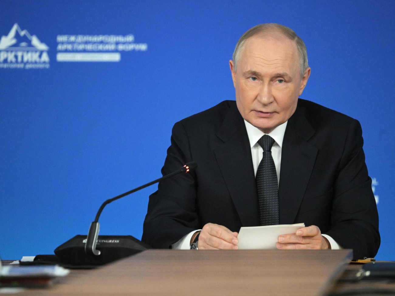 MURMANSK (Russian Federation), 27/03/2025.- Russian President Vladimir Putin attends a meeting on the development of the Russia's Arctic zone and the Arctic transport corridor, in Murmansk, Russia, 27 March 2025. (Rusia) EFE/EPA/ALEXEI NIKOLSKY / SPUTNIK / KREMLIN POOL MANDATORY CREDIT