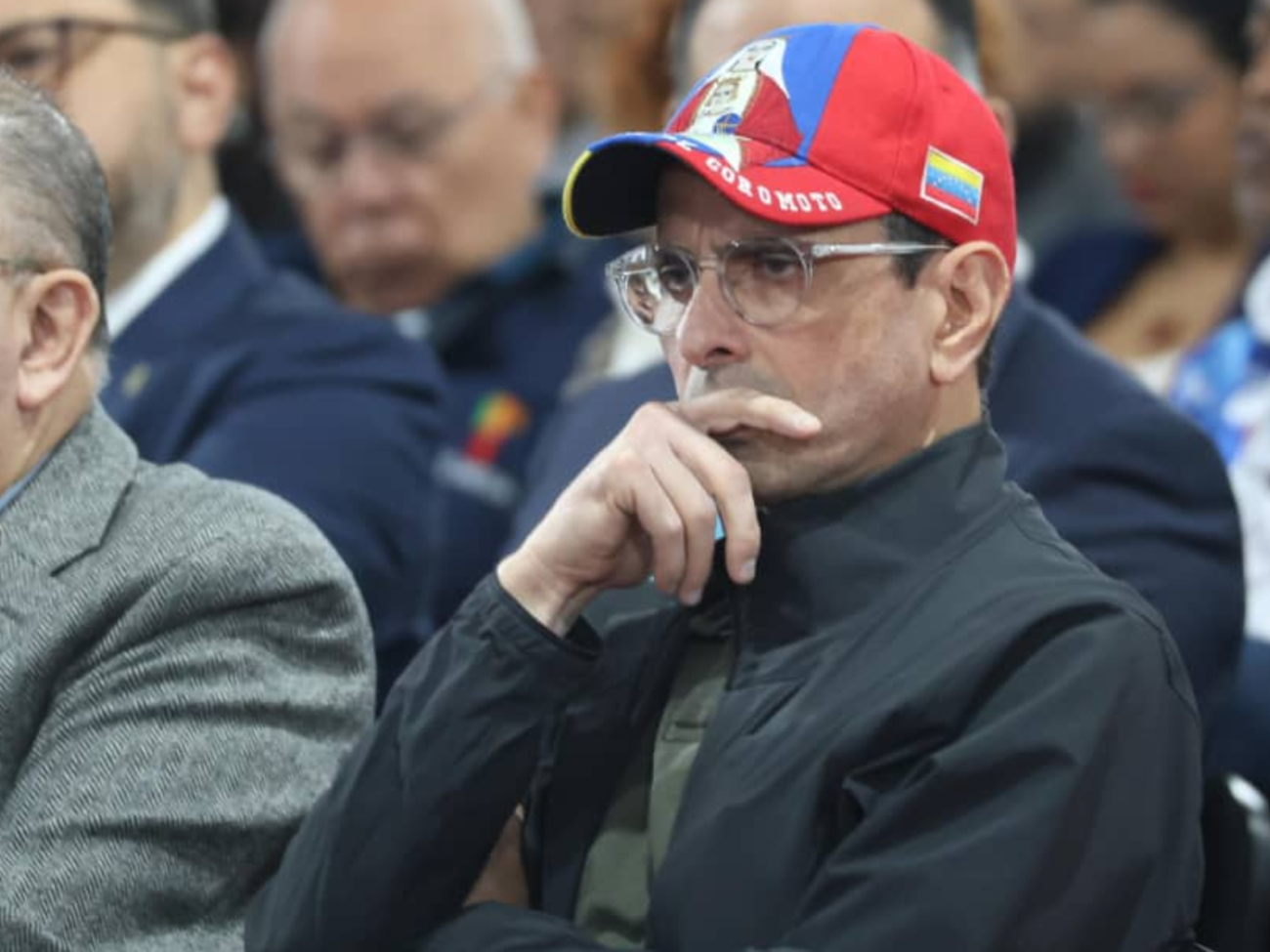 henrique-capriles-en-el-cne-cortesia-42272