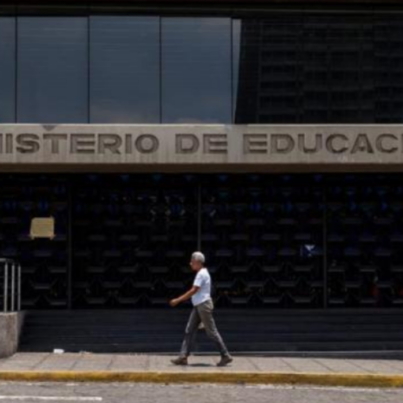 ministerio-de-educacion-anuncia-suspesion-de-la-clases-en-todo-el-pais-por-las-elecciones-175936