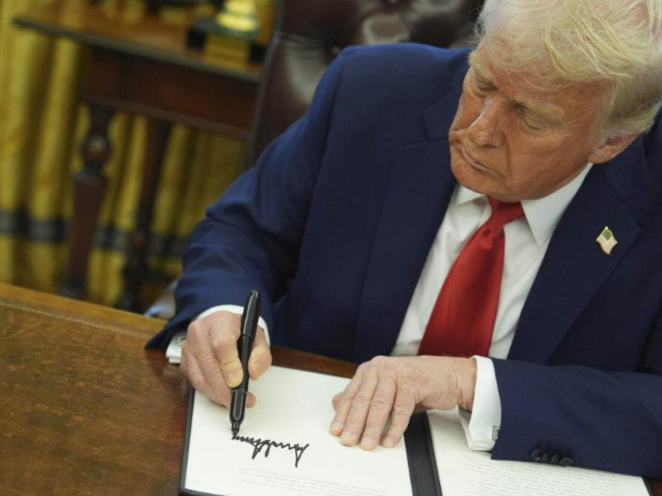 referencial-donald-trump-presidente-de-ee-uu-35895