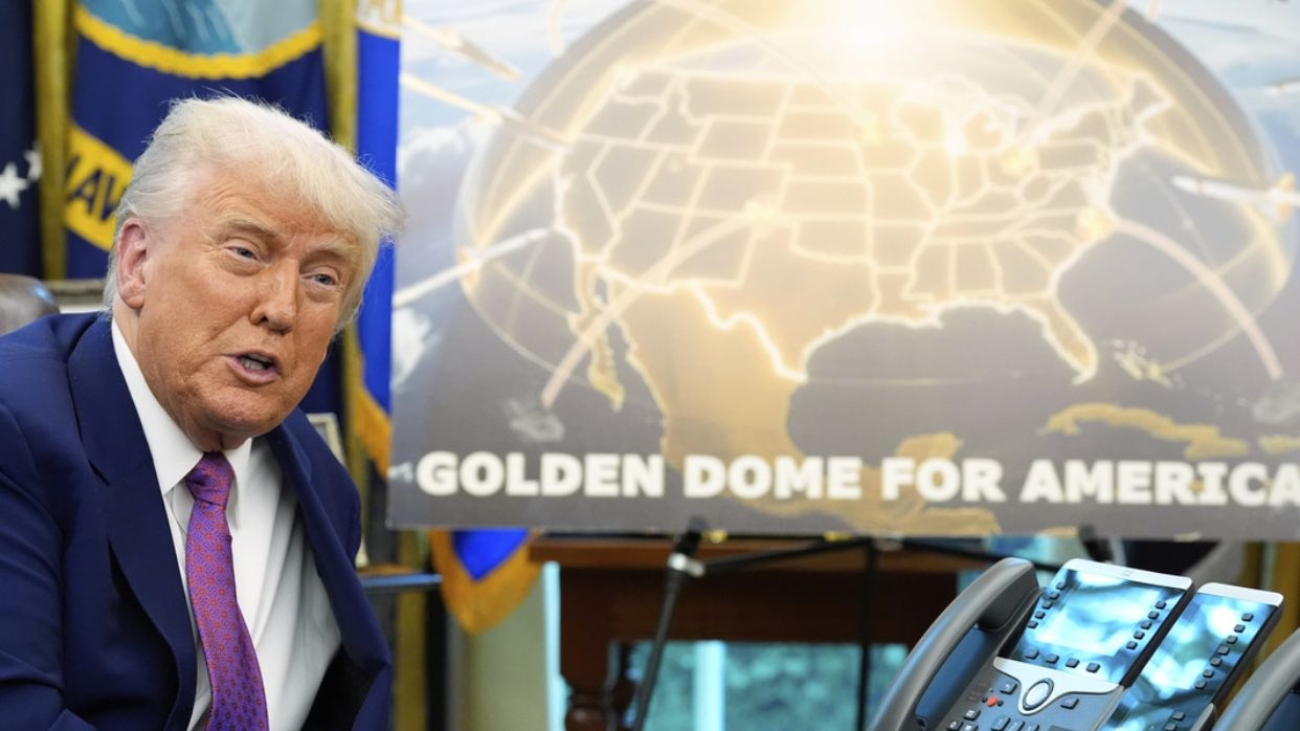 trump-anuncia-que-cupula-dorada-le-costaria-cero-dolares-a-canada-si-se-une-a-eeuu-176532