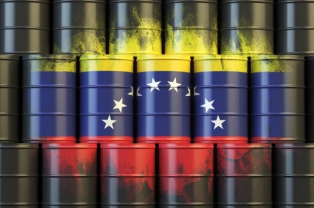 tsize_600x400_venezuela-encuentra-vias-para-vender-su-petroleo-pese-a-presion-de-trump