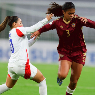vinotinto-femenina-sub-17-40560