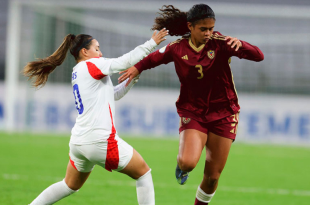 vinotinto-femenina-sub-17-40560