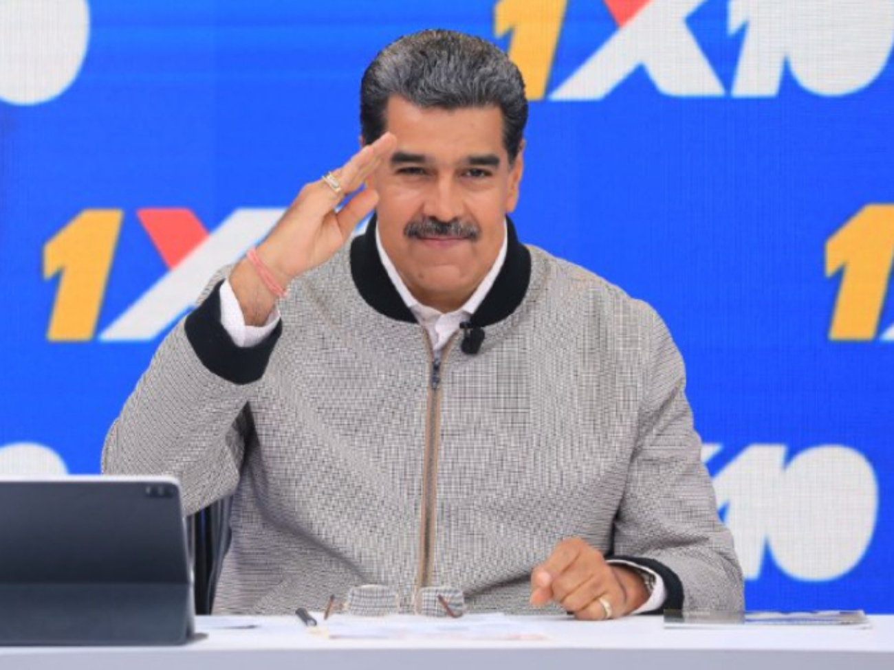 cortesia--archivo-presidente-nicolas-maduro-en-jornada-del-buen-gobierno-1x10-41755