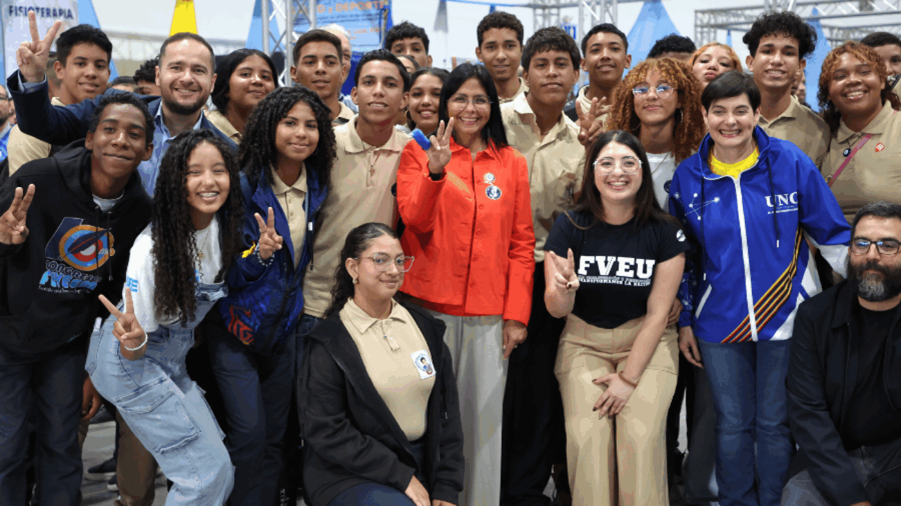 delcy-rodriguez-en-la-expoferia-de-oportunidades-de-estudio-2025-43055