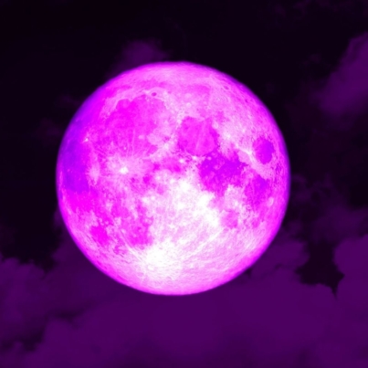 la-luna-de-fresa-esta-cerca-cuando-verla-y-por-que-se-llama-asi-la-primera-luna-llena-de-junio