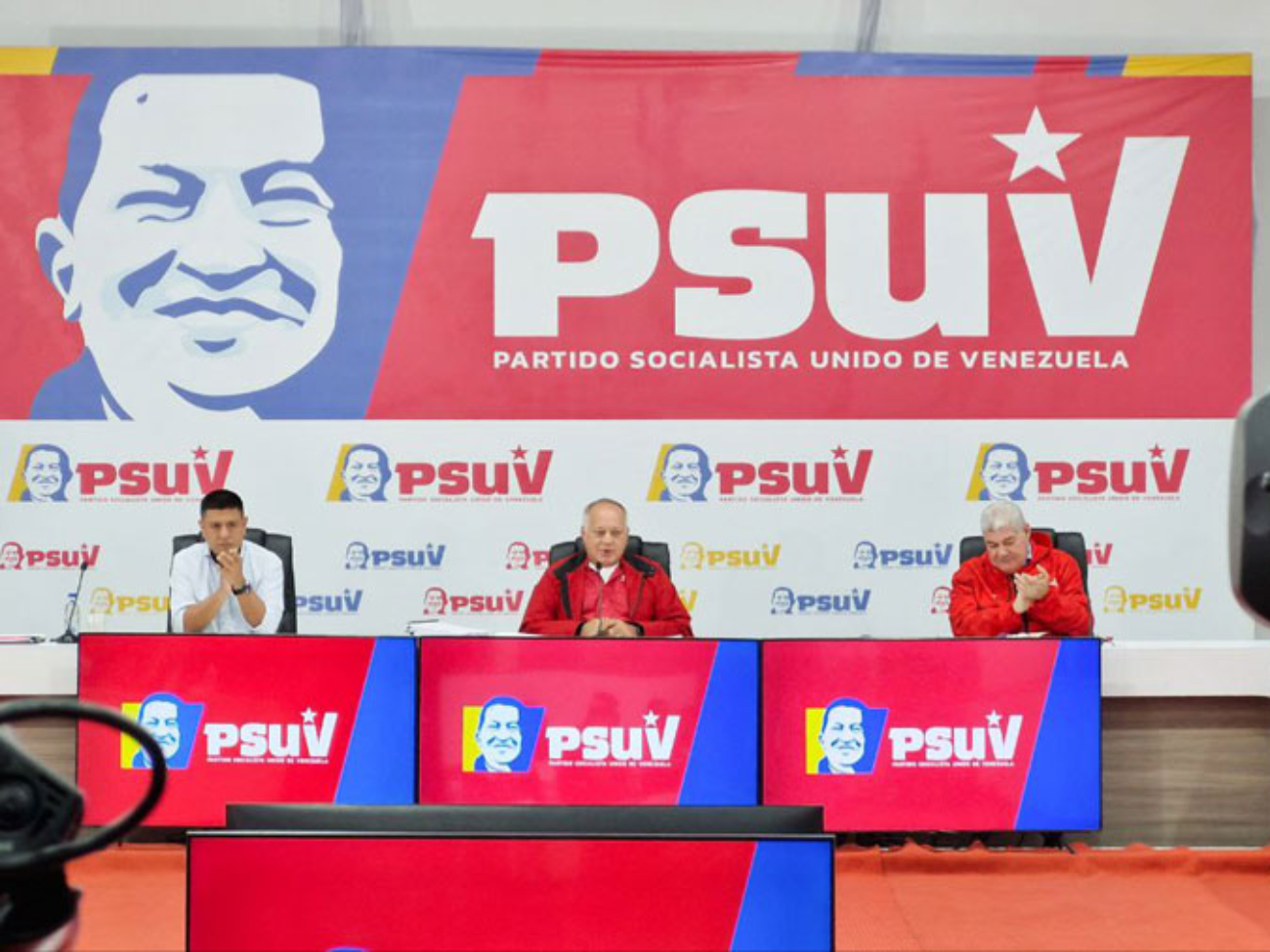 rueda-de-prensa-del-psuv-42898