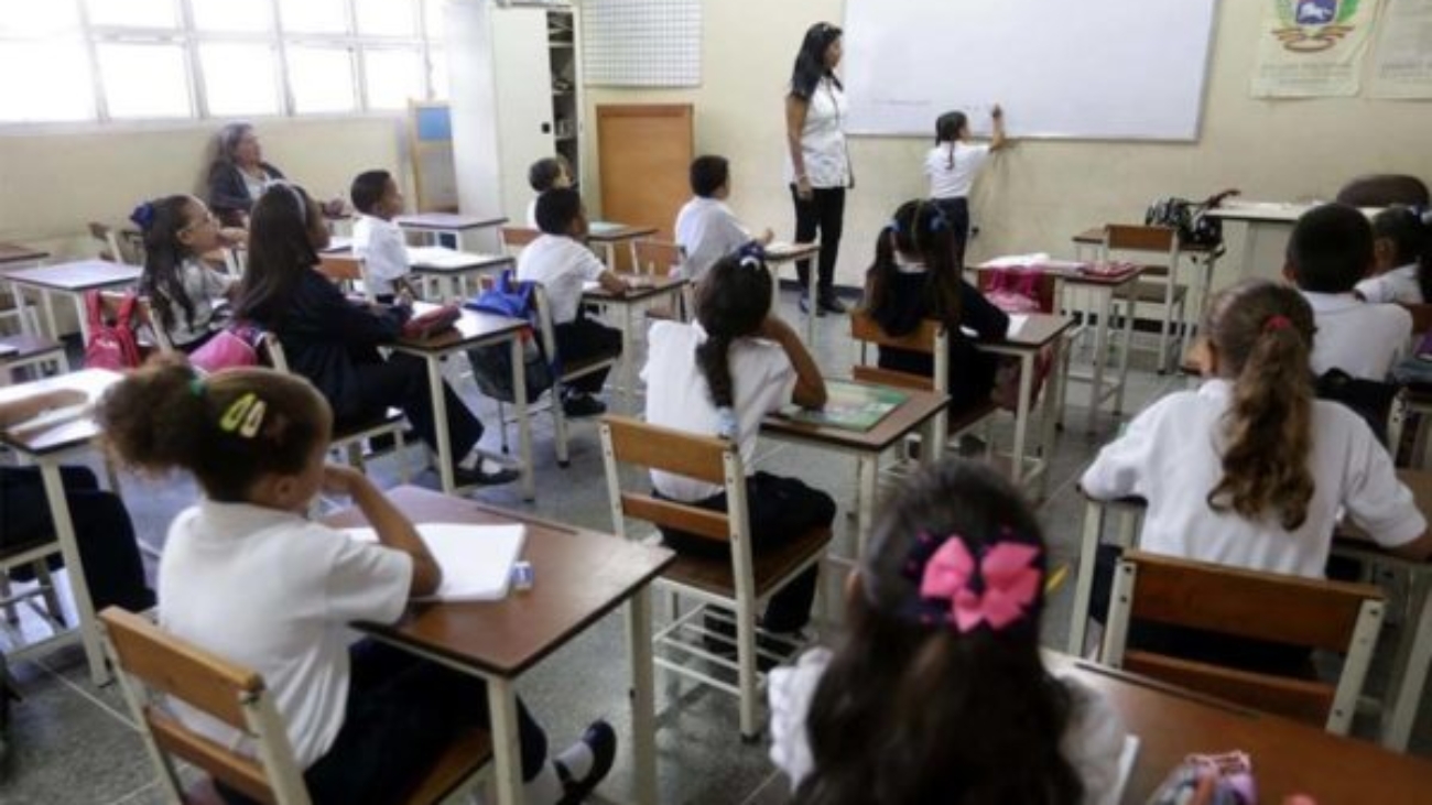tsize_600x400_EscuelasVenezuelaColegios-e1655382423920 (1)