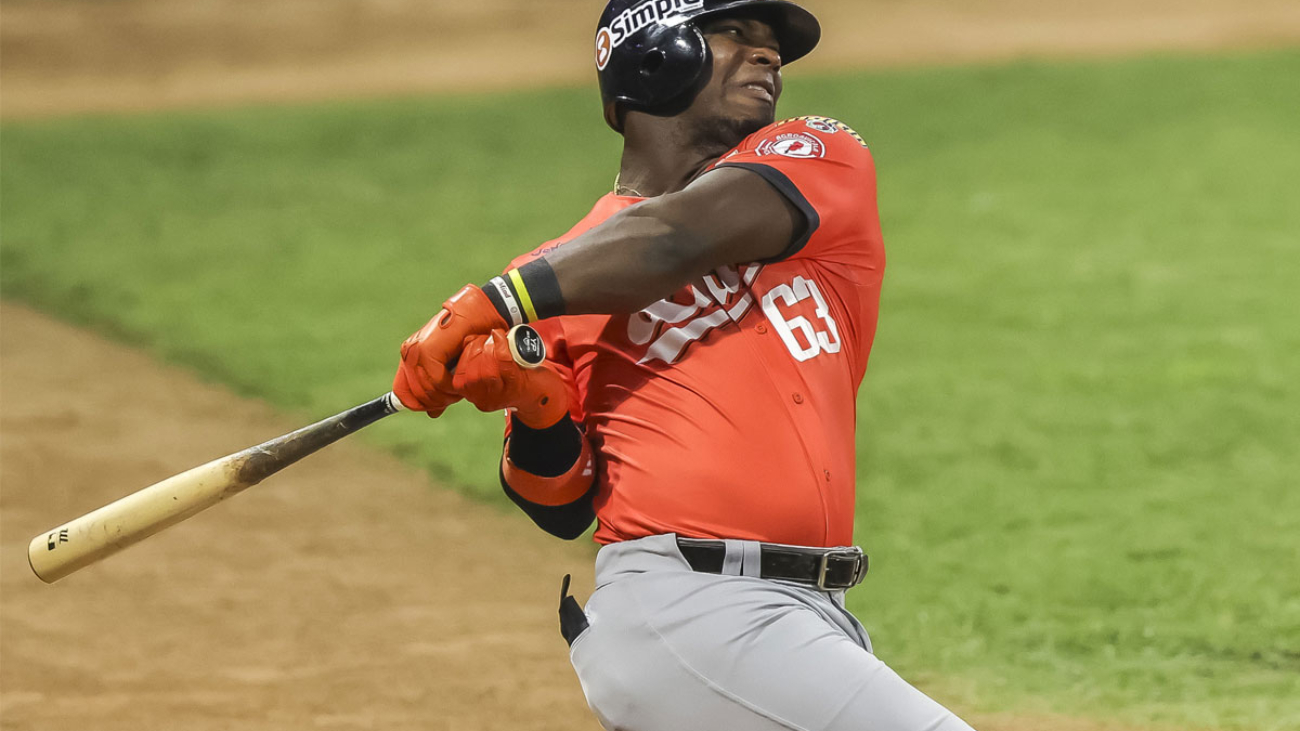 Perlaza_Yonathan_06_Abrir