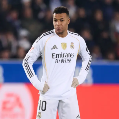 mbappe-deportivo-alaves-v-real-madrid-cf-laliga-ea-sports-2025-getty