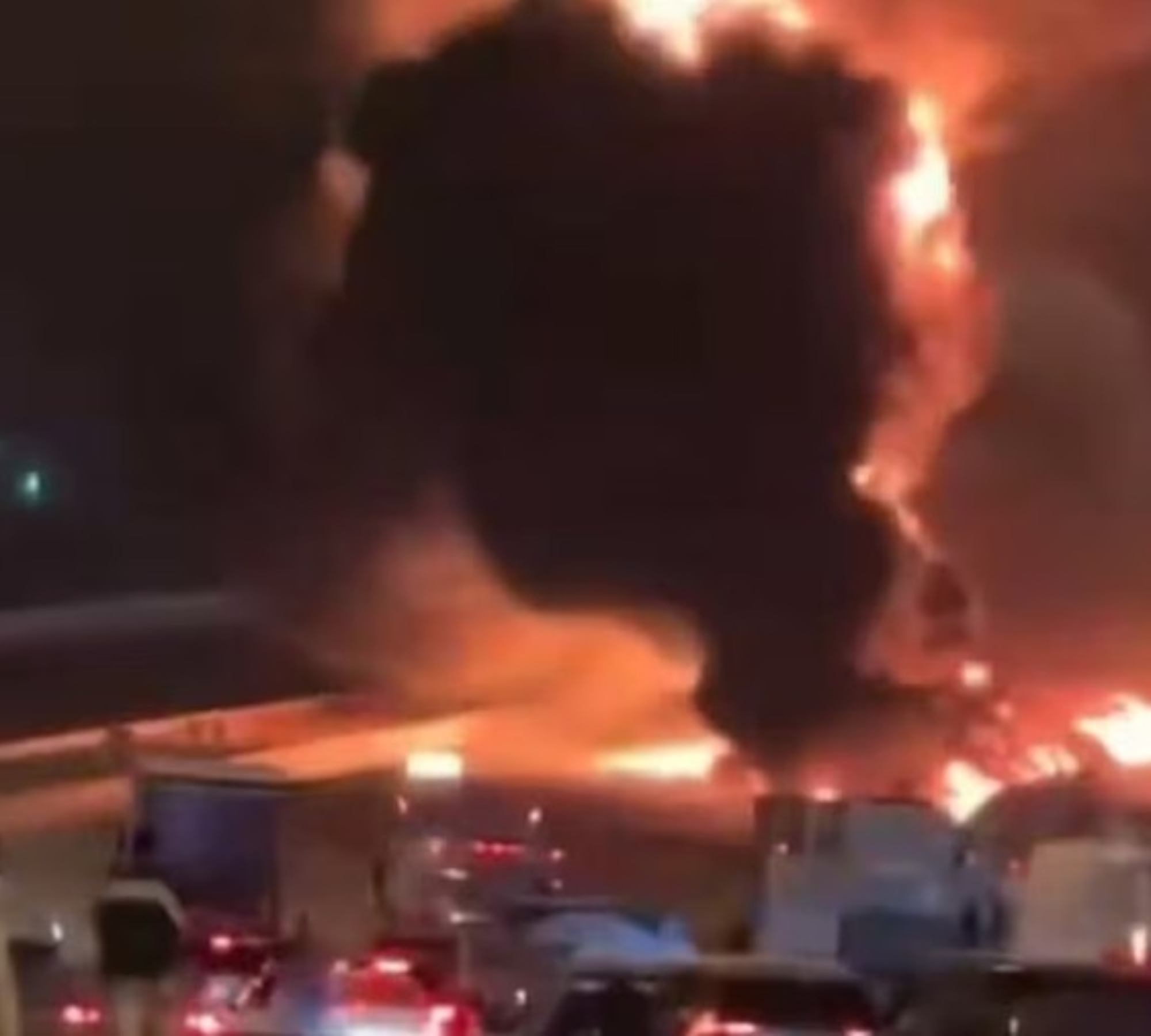 atacan-embajada-de-ee-uu-en-riad-57001