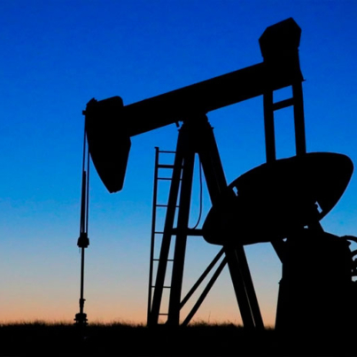 el-petroleo-de-texas-cierra-un-ano-marcado-por-oriente-medio-y-la-demanda-de-china