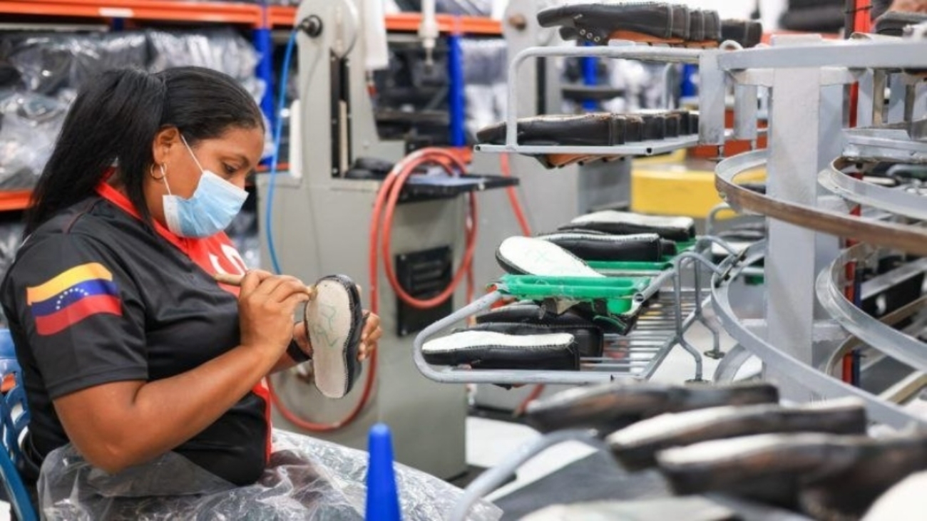 empleada-de-la-empresa-scady-58033