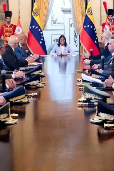 presidenta-e-delcy-rodriguez-juramenta-al-nuevo-alto-mando-militar-57971