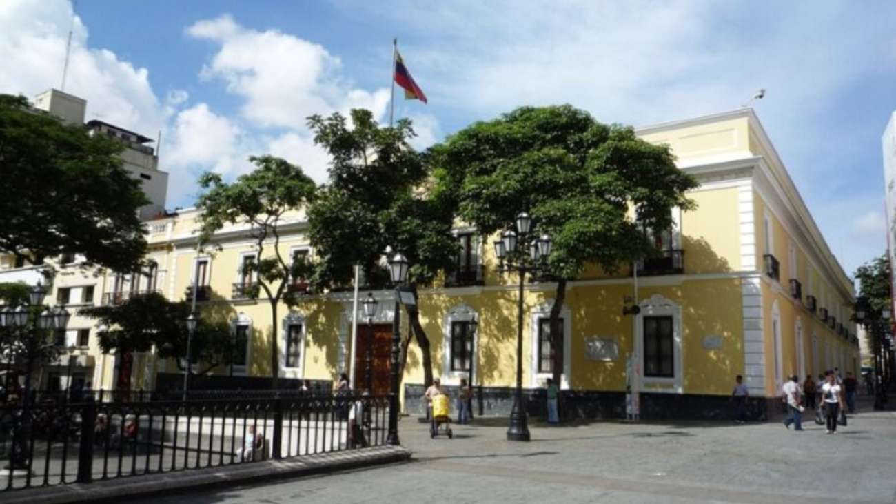 sede-de-la-cancilleria-casa-amarilla-27786