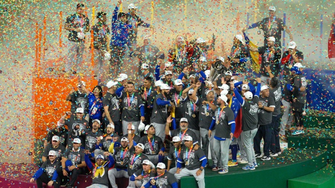 venezuela-vence-a-eeuu-y-conquista-su-primer-clasico-mundial-de-beisbol-57860