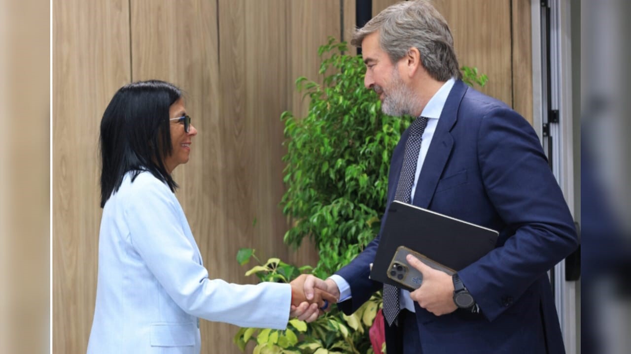 venezuela-y-repsol-suscriben-nuevos-convenios-de-cooperacion-para-potenciar-la-industria-energetica-57579