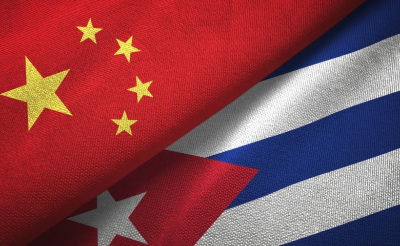 China Dona Estación Electrica Solar a Cuba