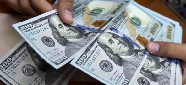 cnne-1276332-dolares-varios