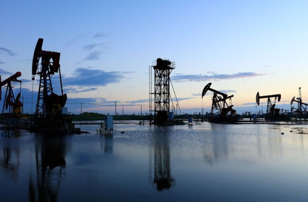 el-precio-del-petroleo-sube-a-los-10011-dolares-por-temor-a-una-guerra-prolongada-en-iran-58490