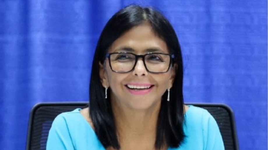 video-delcy-rodriguez-tras-visita-a-barbados-la-cooperacion-internacional-garantiza-el-futuro-d-59946