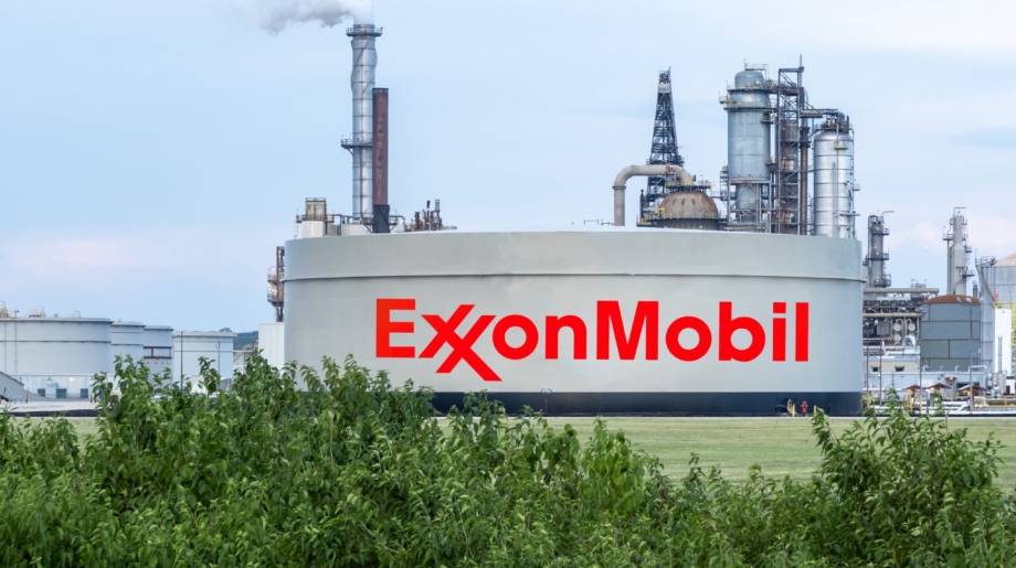 Exxon-scaled-1