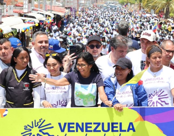 delcy-rodriguez-proyecta-explosion-economica-en-anzoategui-impulsada-por-el-turismo-y-la-actividad-61612
