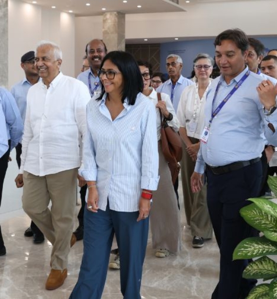delcy-rodriguez-invita-a-petroleras-indias-a-venezuela-para-atraer-mas-inversiones-62059
