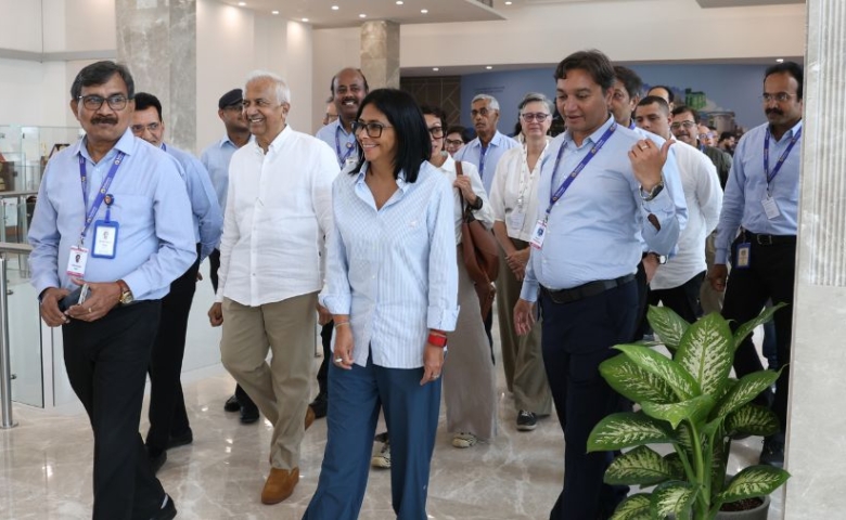 delcy-rodriguez-invita-a-petroleras-indias-a-venezuela-para-atraer-mas-inversiones-62059