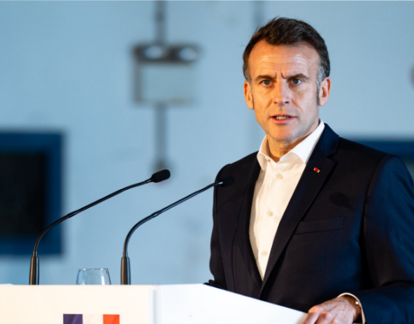 macron-insta-al-g7-a-pedir-a-paises-que-no-restrinjan-exportaciones-de-petroleo-y-gas-57502